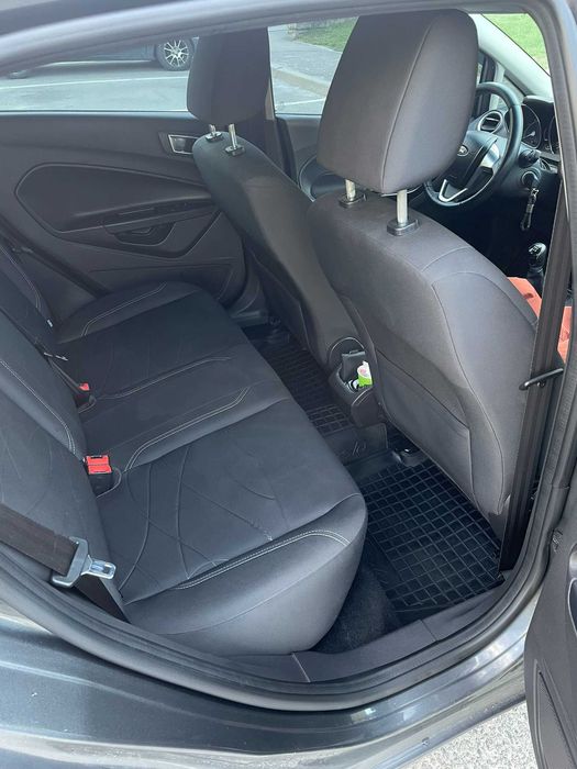 Продам Ford Fiesta 2015