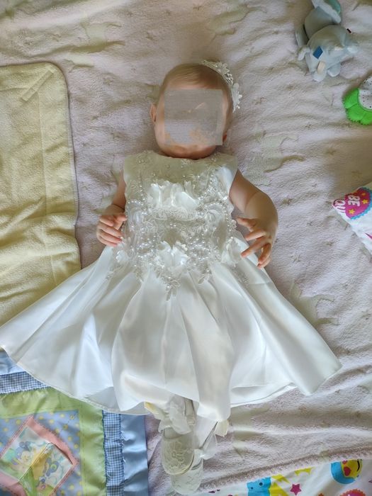 Sukieneczka do chrztu 80cm