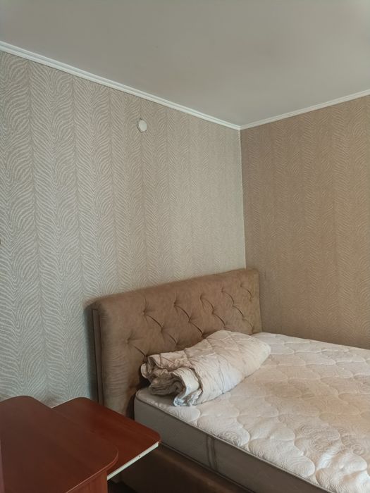 Продам однокімнатну квартиру в Броварах.
