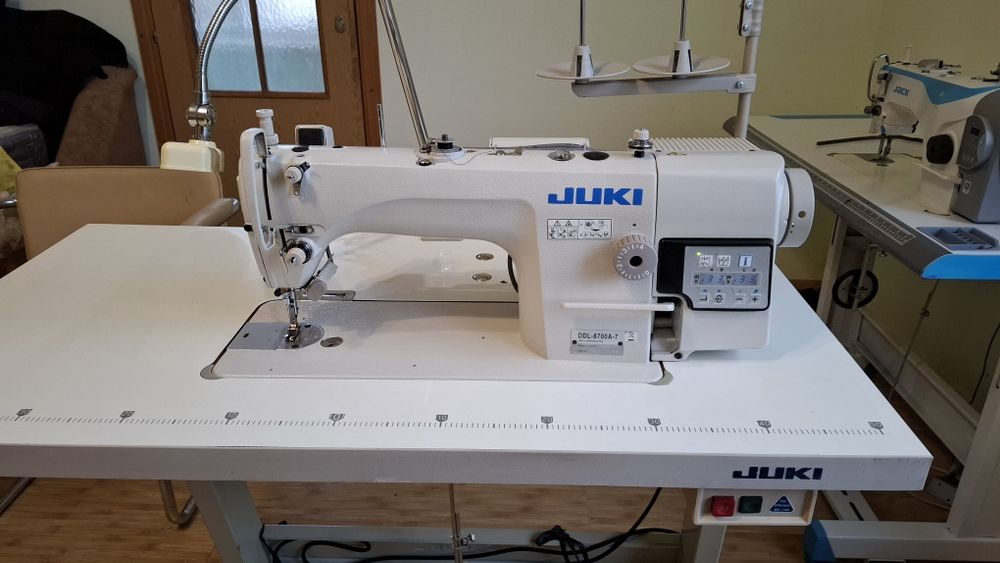 Швейне обладнання Juki. Швейна машина, розпошивальна, петельна оверлок