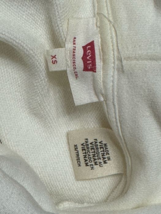 Біла худі Levi’s з принтом жіноча, розмір XS