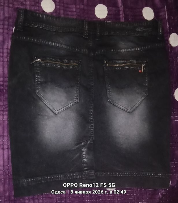 Продам недорого черную  юбку