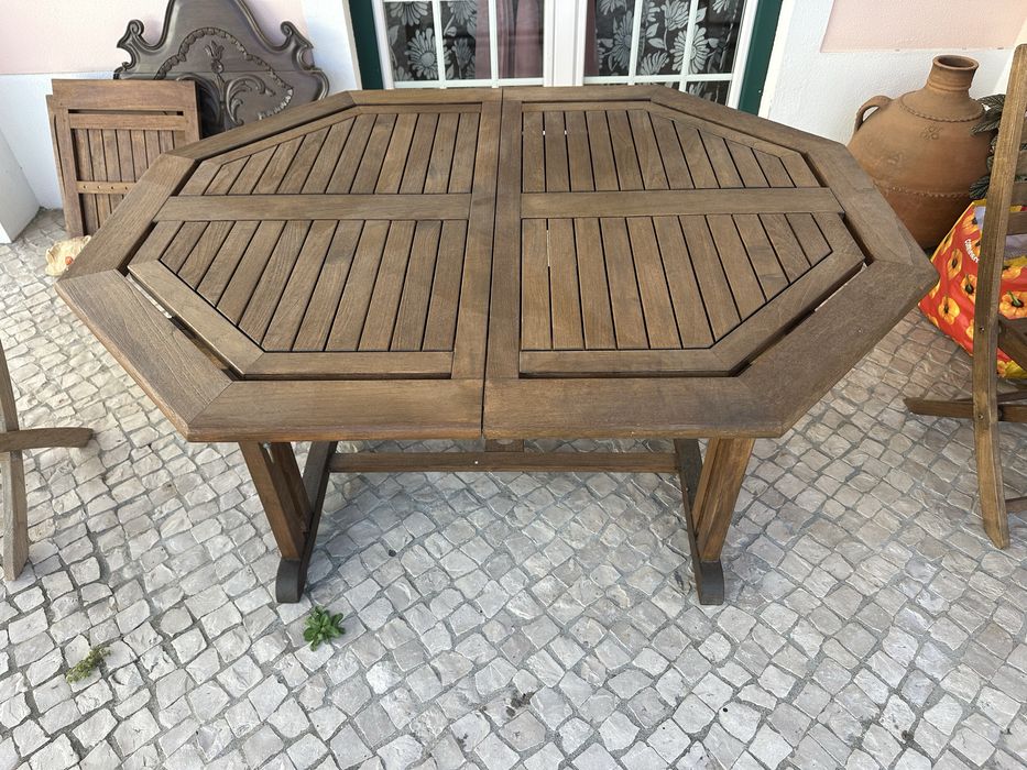 mesa de jardim s/ cadeiras