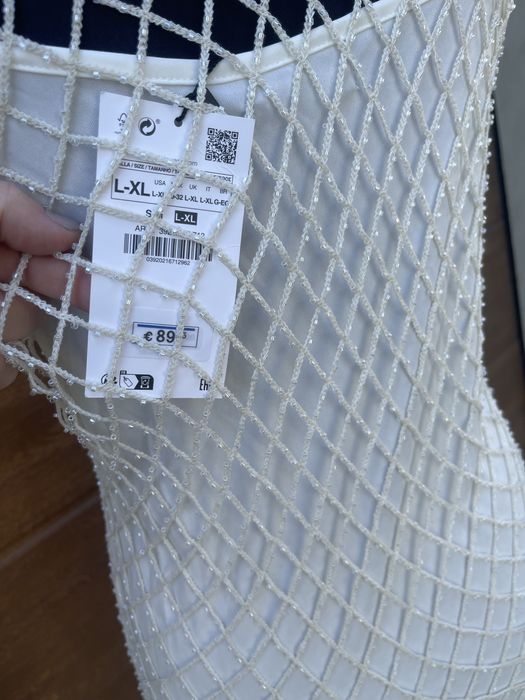 Жіноче плаття від zara