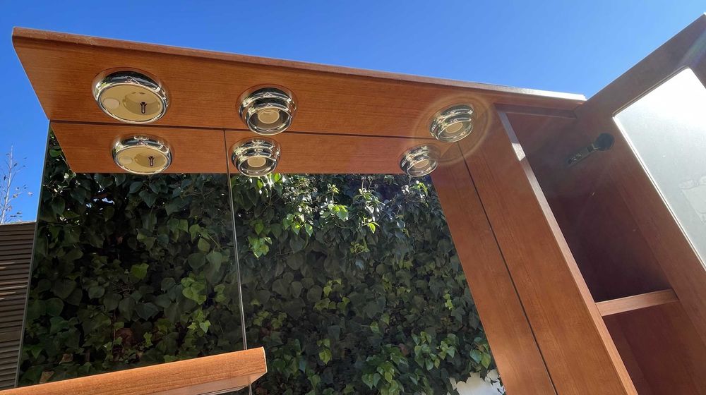 Espelho de casa de banho