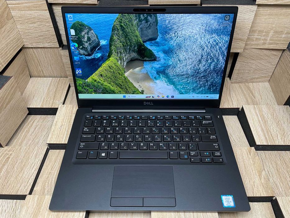 №4670 Ноутбук Dell Latitude 7390 FHD IPS/i5-8350U/8Gb/SSD256Gb