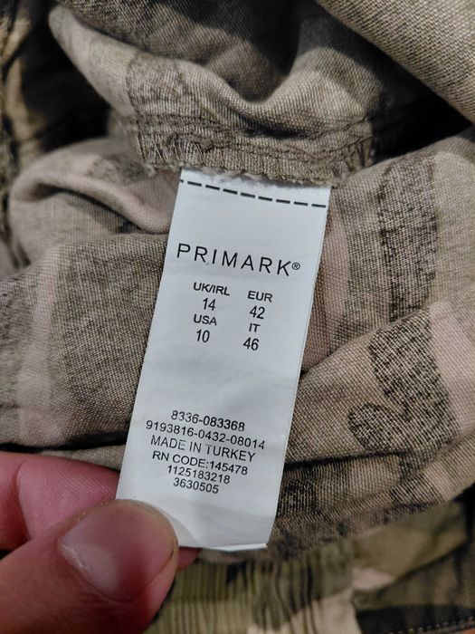 Spodnie moro zielone PRIMARK EUR 42