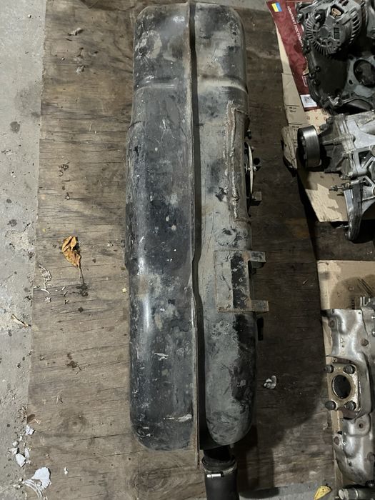 Продам бак топливный левый УАЗ патриот