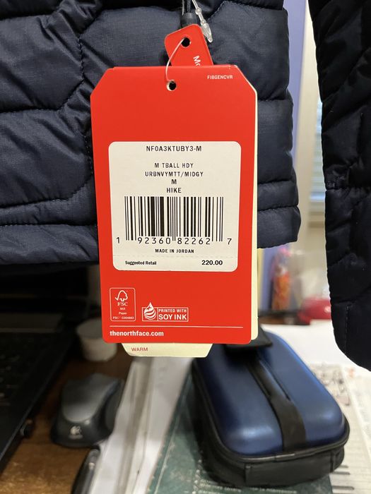 Продам оригинальную куртку The North Face thermoball
