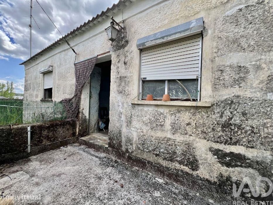 Casa / Villa T2 em Pousade e Albardo de 178,00 m2