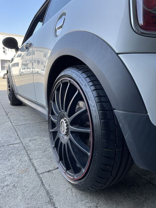 Jantes 18” Team Dynamics Pro Race + 4 pneus