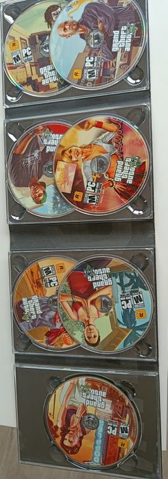 Grand theft auto V 7x DVD mapa