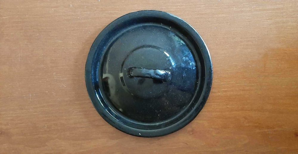 Pokrywka emaliowana do garnka czarna 16cm | PRL, vintage