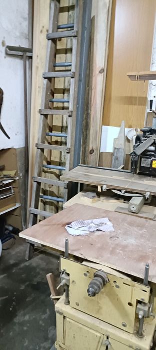 ferramentas e máquinas de carpintaria