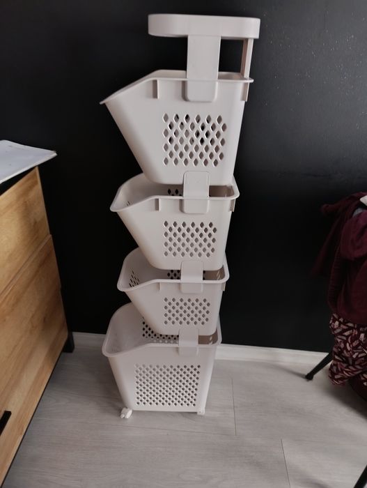 Regał kosz łazienkowy