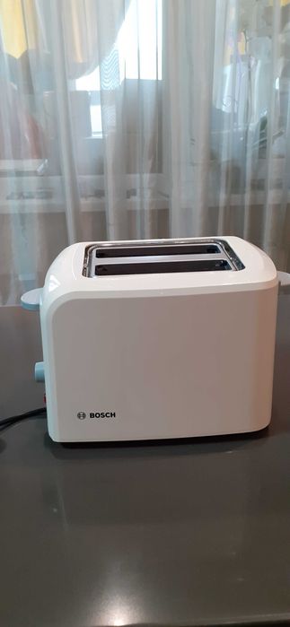 Новый тостер BOSCH, модель ТАТЗА017GB/01, мощность 825-980 W, белый