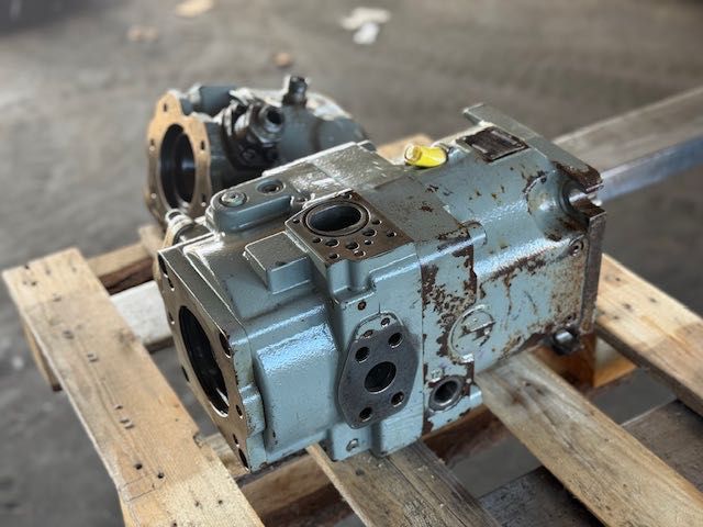 rexroth A 11V /rexroth A10V komplet 2 szt