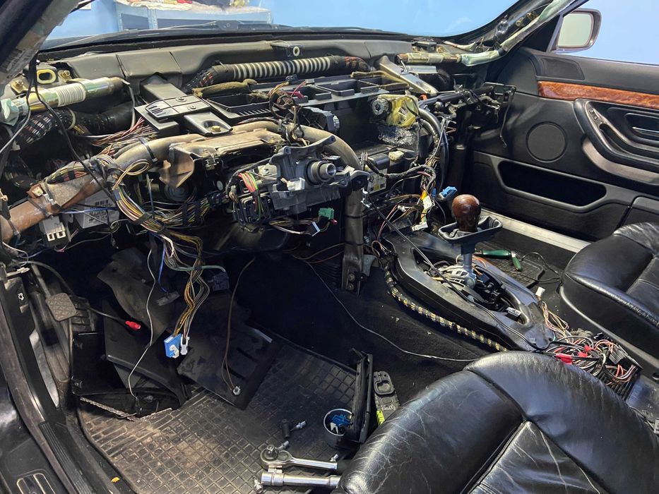 Ремонт BMW (электрика) E38/E39/E46/E53/E60/E65/E70/F10/F20/F30/F15/F25