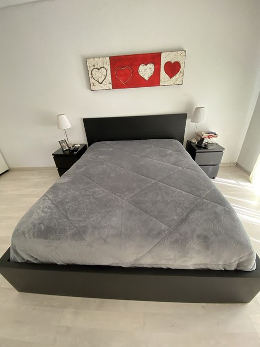 Quarto de casal como novo em bom estado com colchao