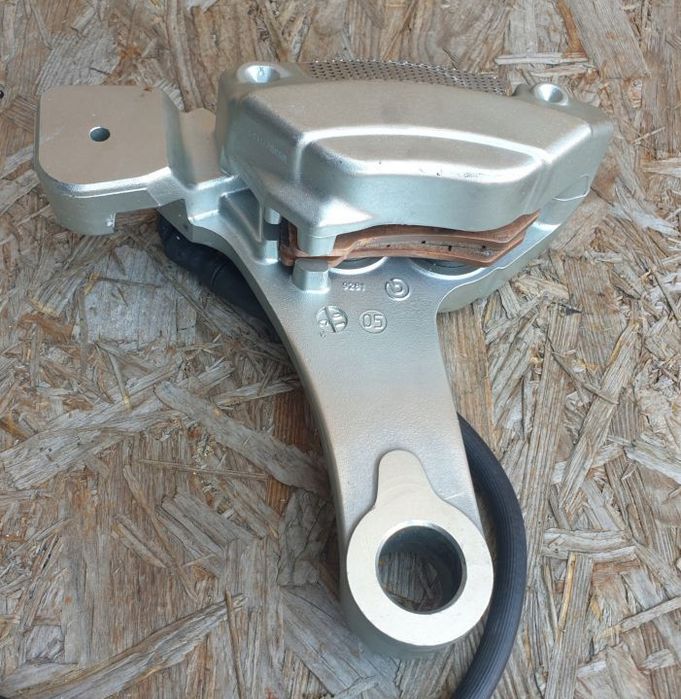 harley davidson v-rod zacisk hamulcowy