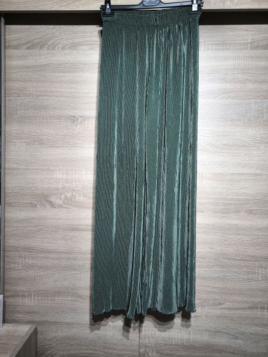 Nowe szwedy cienki plisowane zielone new collection roz M-xxl