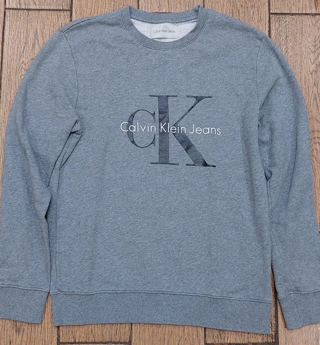 Свитшот Calvin Klein. Оригинал.