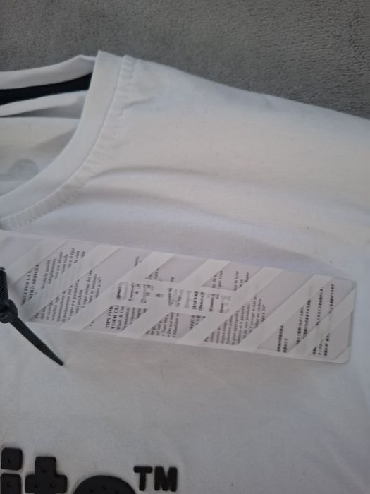 T-Shirt Off-White L nowy z metką w folii