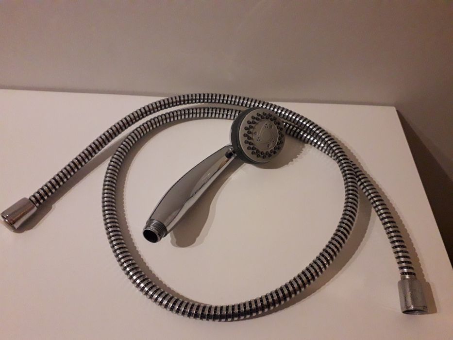 Chuveiro sem suporte de parede