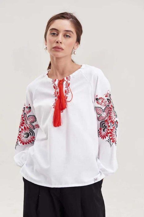 Bluzka damska wyszywanka Ukraińska piękne kwiaty r. XXL