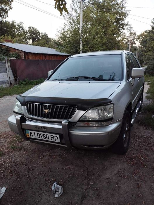 Lexus RX300 в хорошому стані