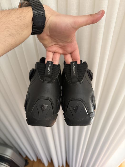 Dainese Superya Black / Anthracite (Tam: 43)