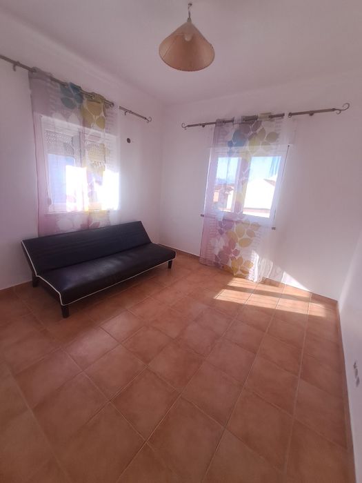 Moradia T3 com garagem e quintal