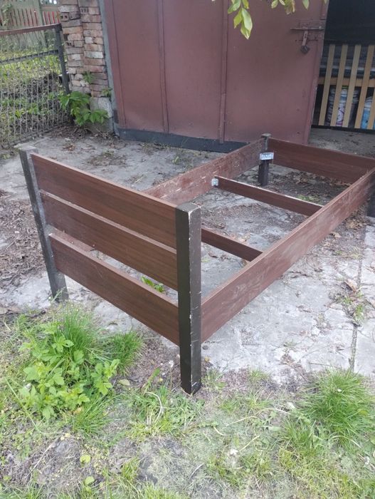 Łóżko że stelażem 90x200