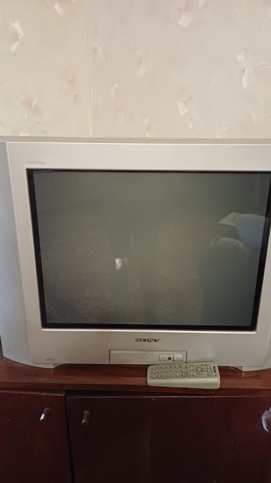 Продам телевизoр,,Sony "