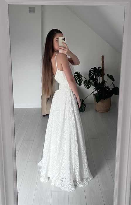 Koronkowa litera  a suknia slubna asos nowa