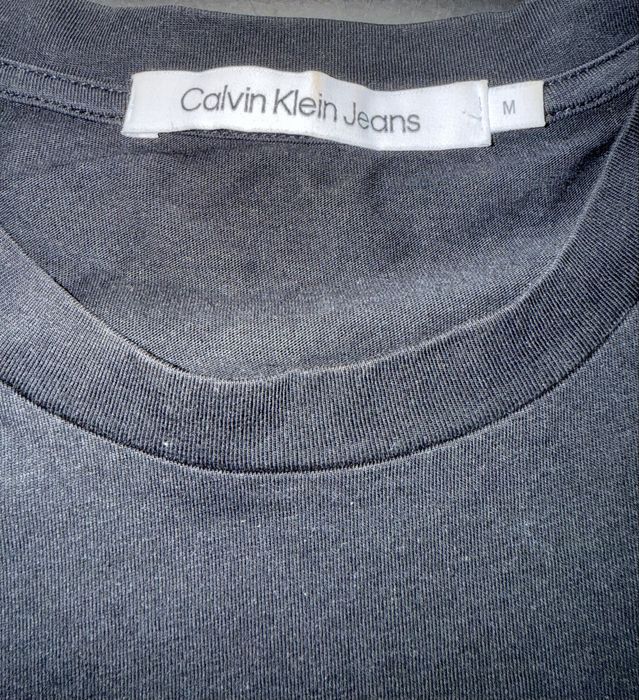 T-shirt preta Calvin Klein Jeans