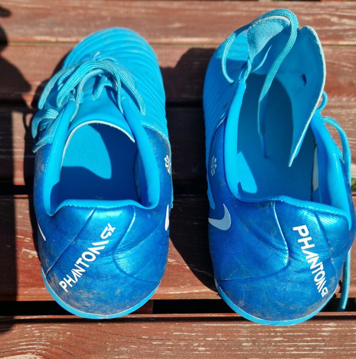 Бутси Nike Phantom  GX II  Academy  FG/MG 38р