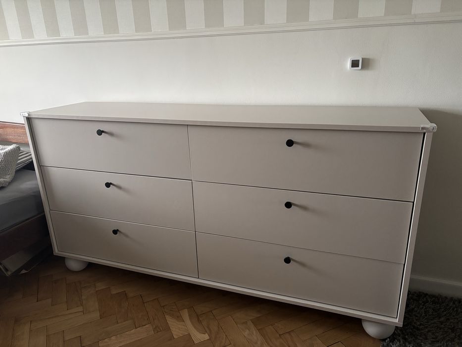 Kaszmirowy stolik nocny kaszmir nowoczesny design