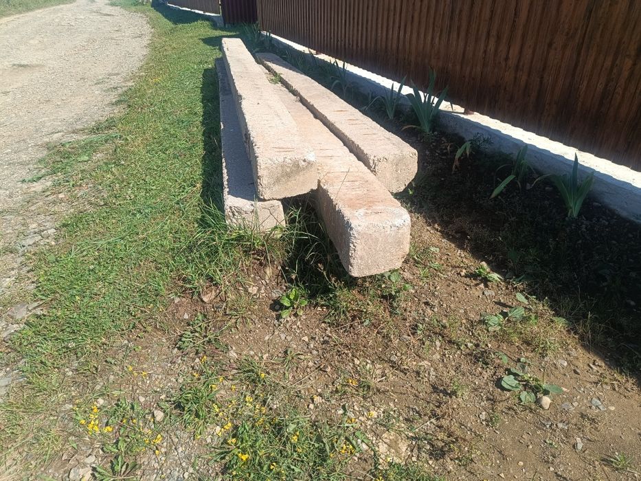 Продаються бетонні стовпи!