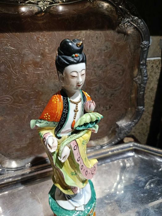 Escultura Divindade Chinesa Centenária República 26 cm