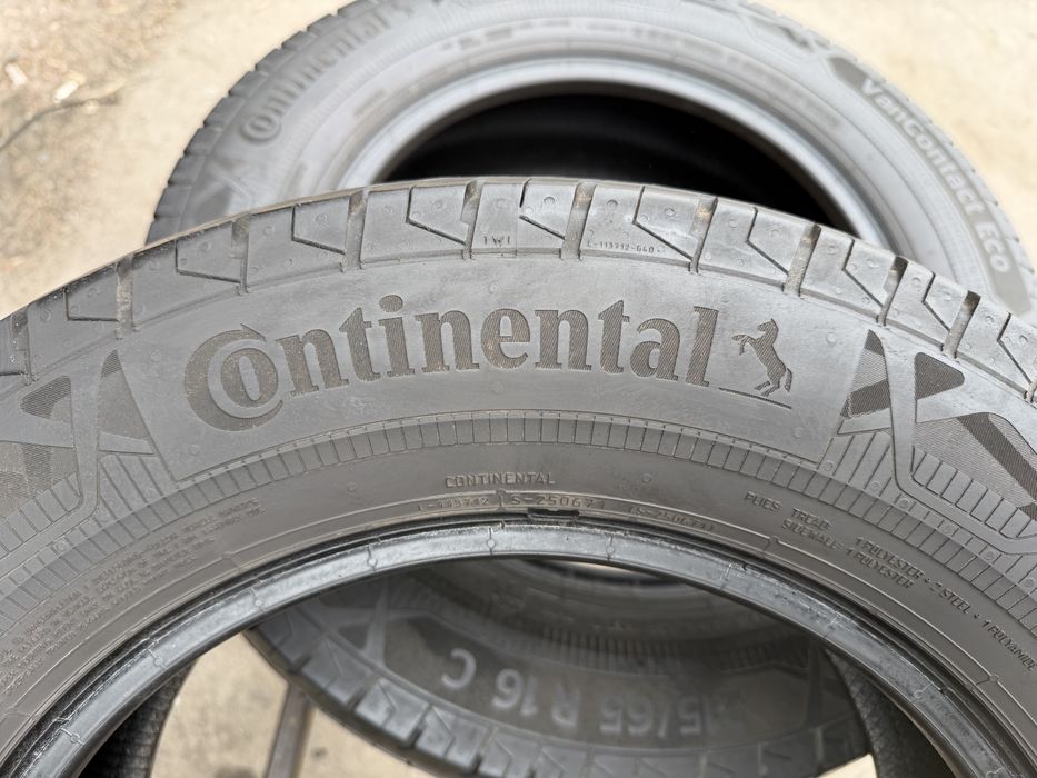 Шини 215/65/16C Continental VanContactEco 2шт літо