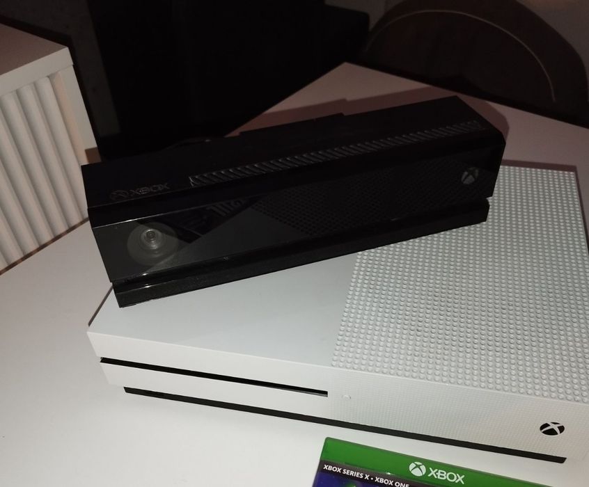 Konsola xbox one S 4K + Kinect + Just Dance 2017  gry + pad