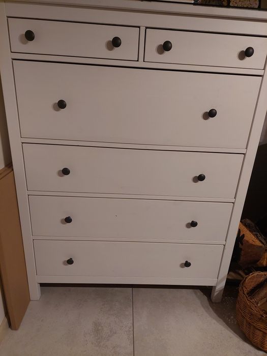 Komoda biała ikea hemnes drewniana plus szkło  ochronne