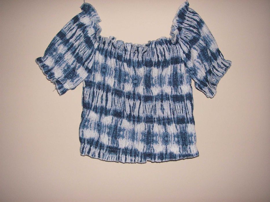 Calção Banho C&A, Legging Algodão Benetton, Top Azul e Branco Zara