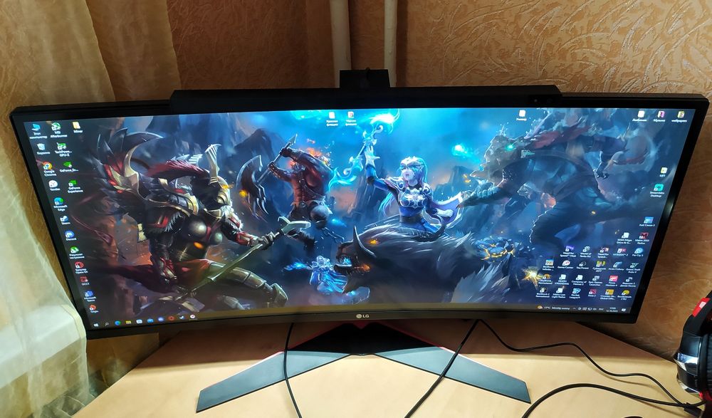 Ігровий монітор LG 34UC79G-B UltraWide (34", 144Hz, IPS, 21:9)