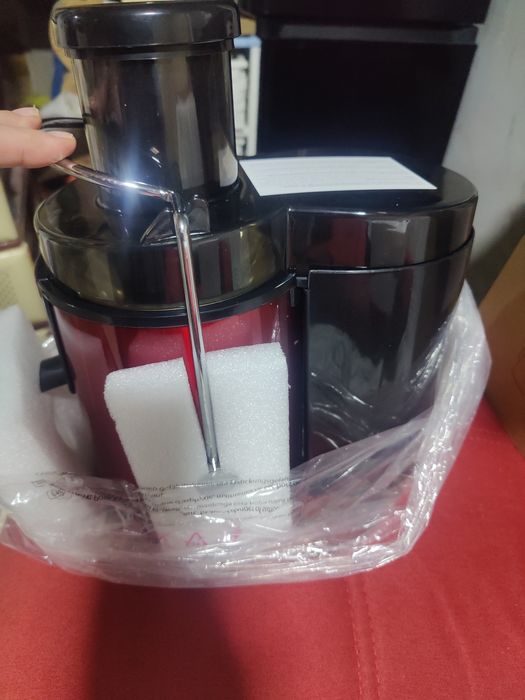 Соковитискач Fohere AMR516 900 Вт відцентровий 3 швидкості
1 800 ₴