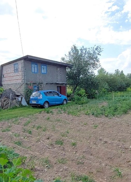 Продам дачу в селі Кіїнка