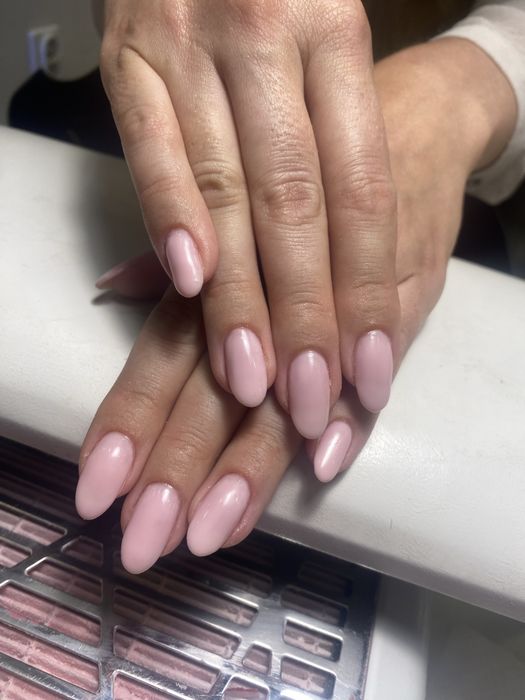 Hybrydowy  manicure Paznokcie hybrydowe/zelowe