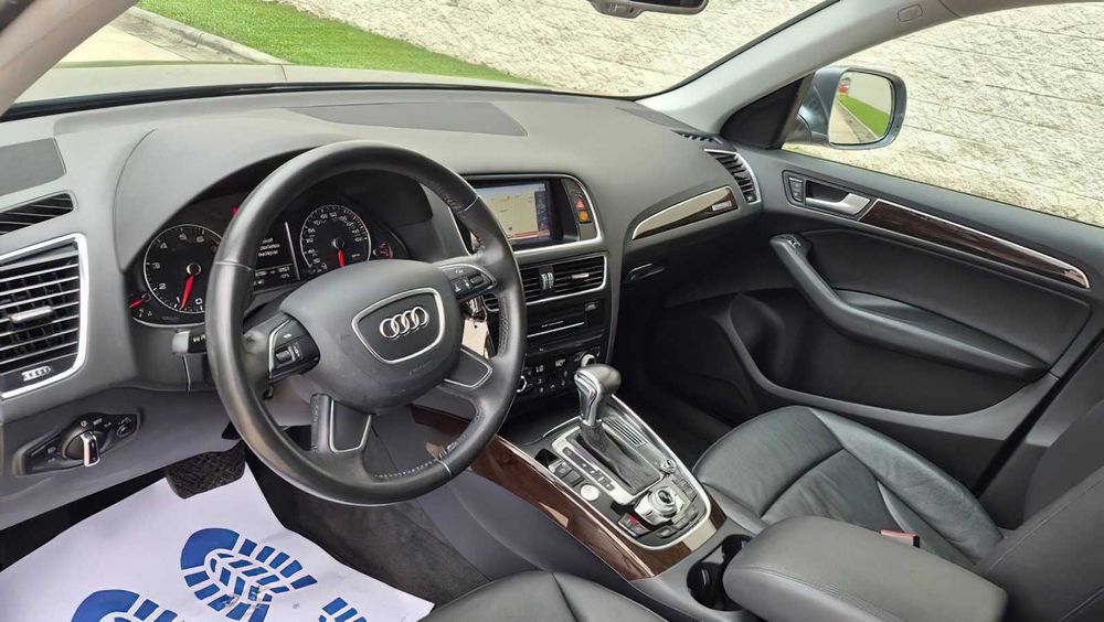 Audi Q5 quattro Premium Plus      2014
