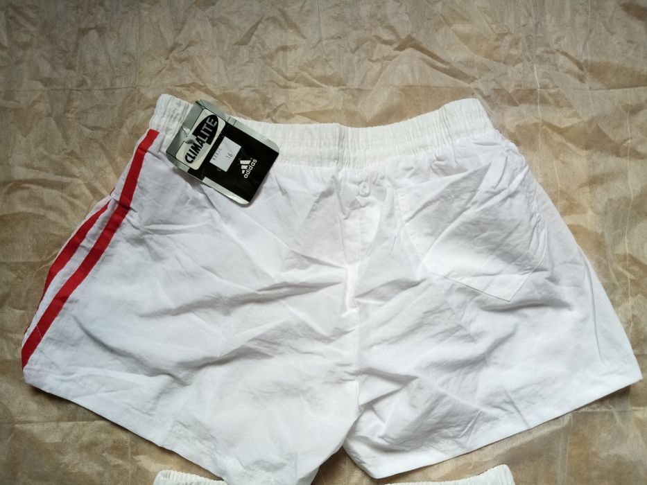 Шорты Женские Adidas красные/синие полоски